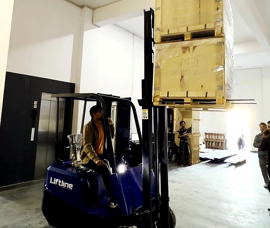 Lifting 1,000 Kg